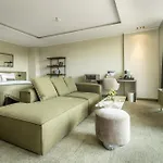 Vesper 4*