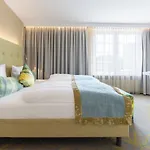 Vesper 4* شبروكهوفل